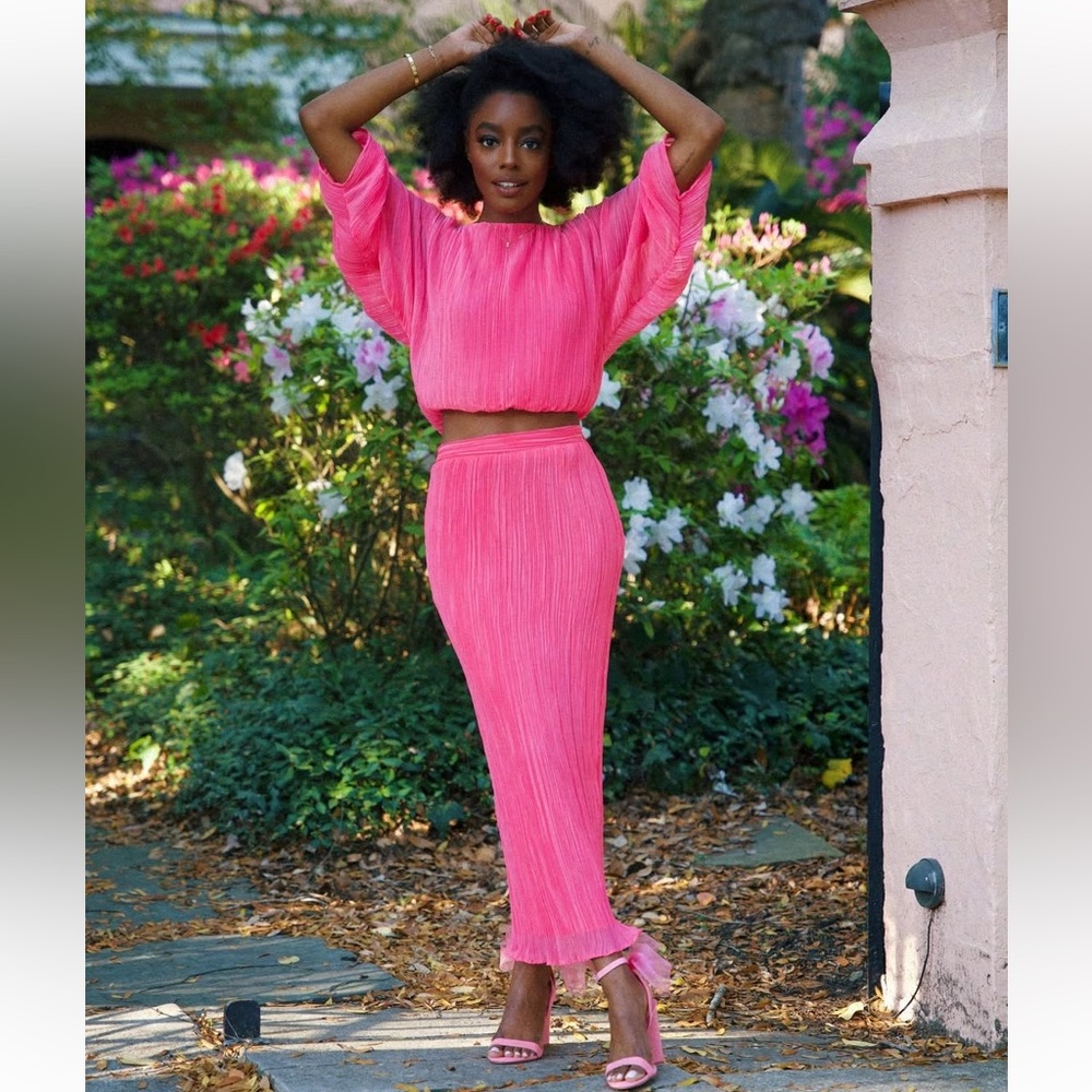 Venita Aspen x Gianni Bini The Eden Pink Plisse Skirt